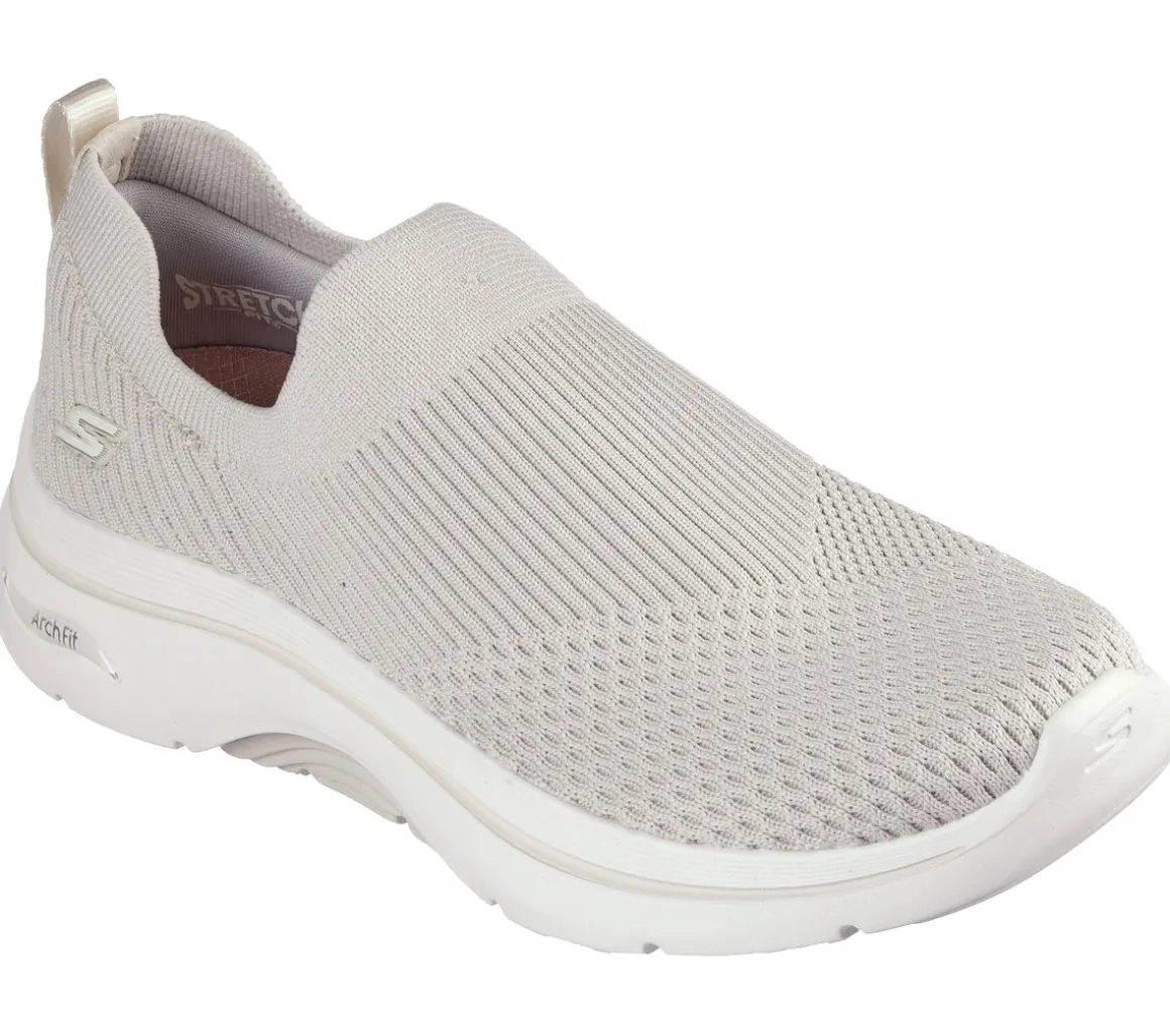 GO WALK Arch Fit 2.0 - Paityn