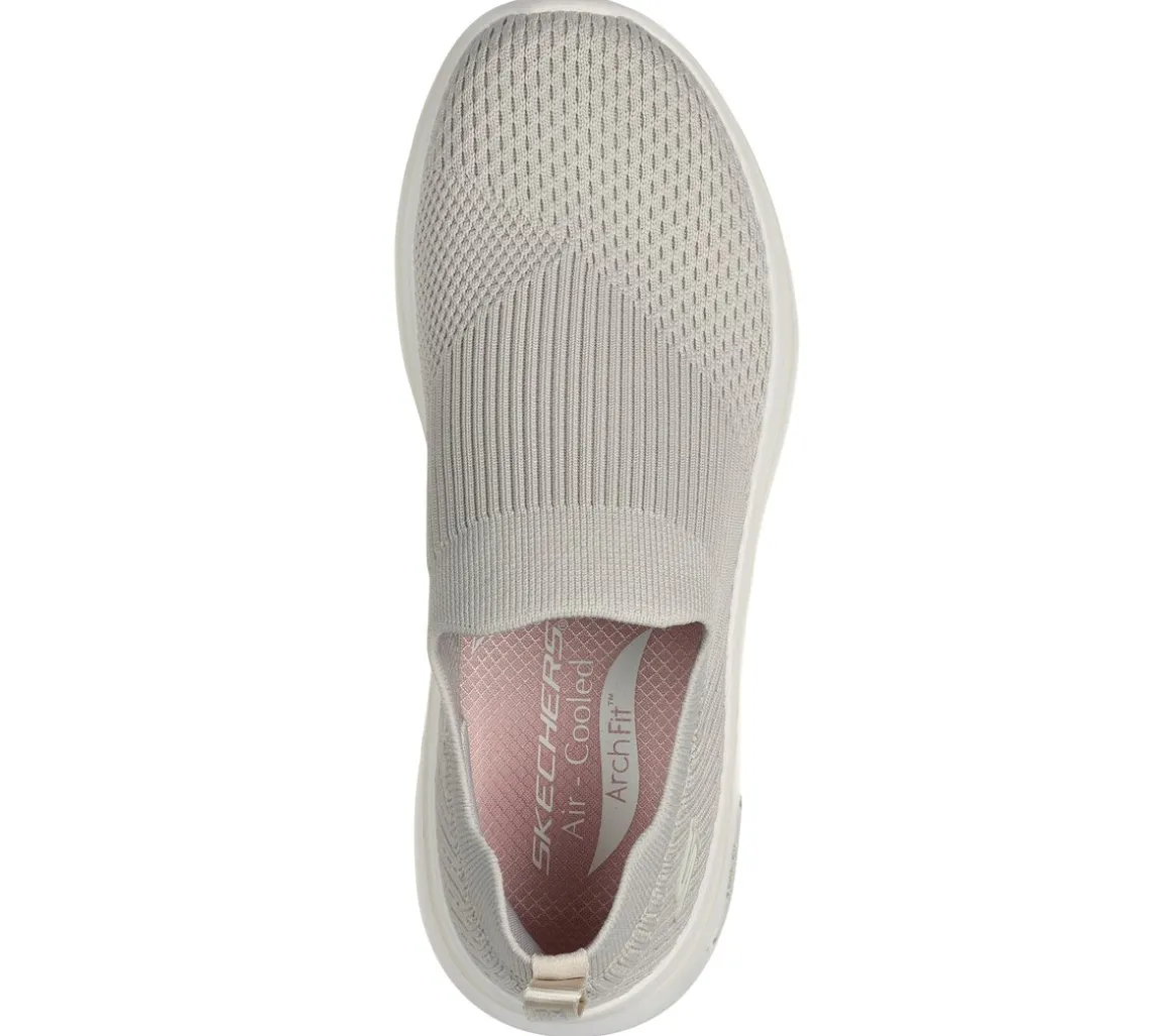 GO WALK Arch Fit 2.0 - Paityn