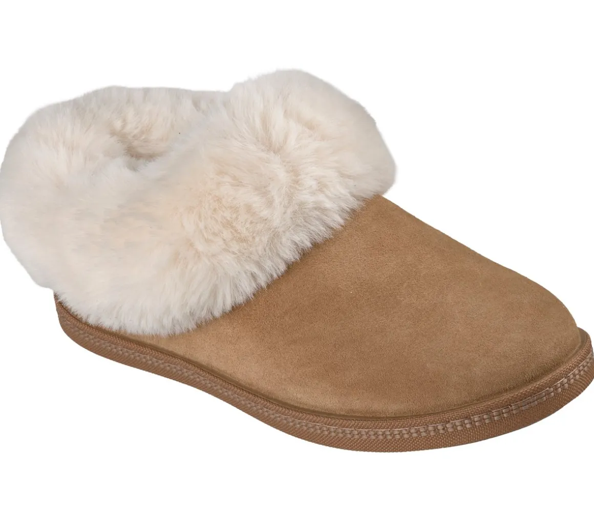 Relaxed Fit: Cozy Campfire - Winter Nights