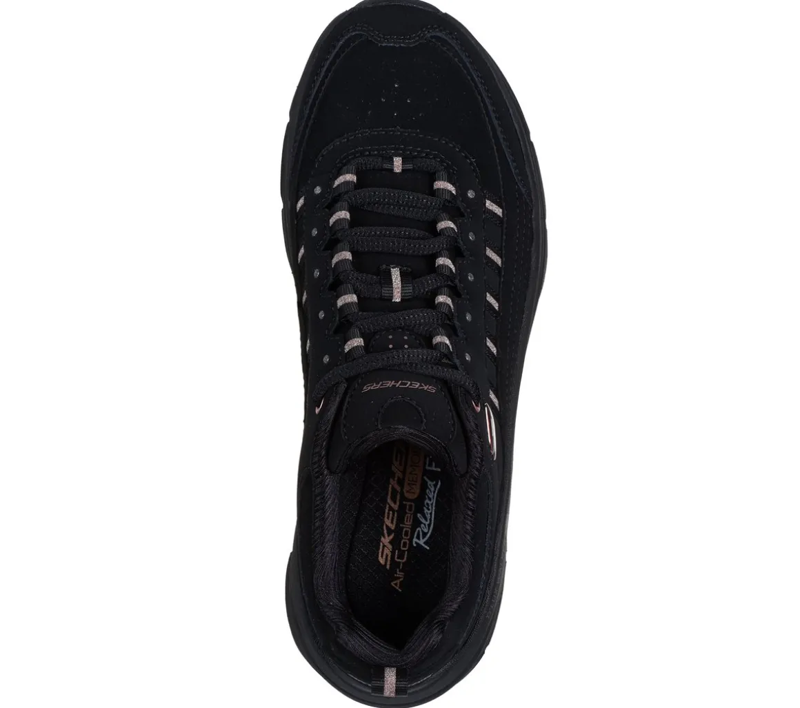 Relaxed Fit: D'Lux Walker 2.0 - Golden Step