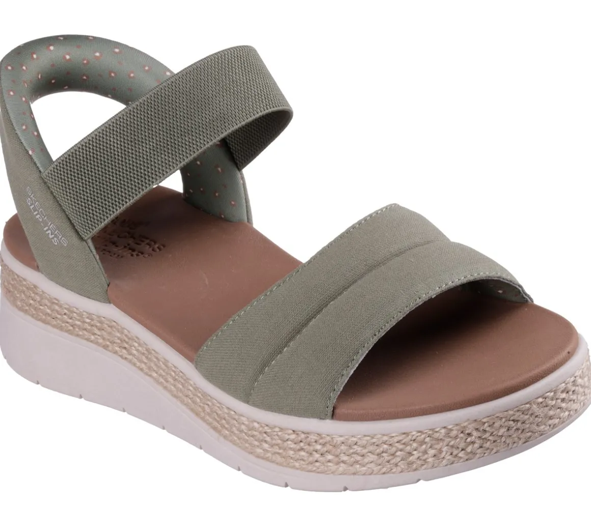 Skechers Slip-ins: BOBS Sun Ray